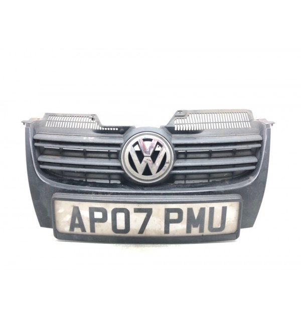 Решетка радиатора бу для Volkswagen Jetta 5 2.0 TDi,  2007 г.