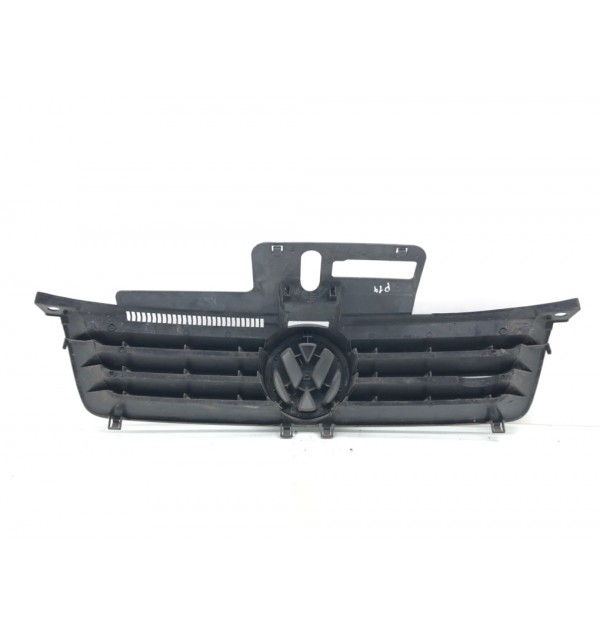 Решетка радиатора бу для Volkswagen Polo 4 1.2 i,  2002 г.