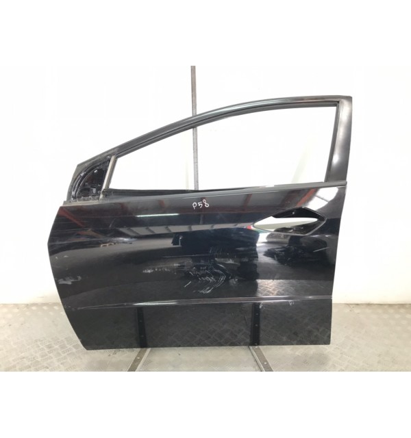 Дверь передняя левая бу для Honda Civic 8 1.8 i,  2008 г.