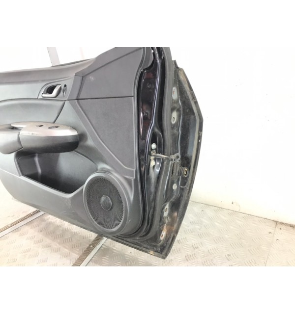 Дверь передняя левая бу для Honda Civic 8 1.8 i,  2008 г.