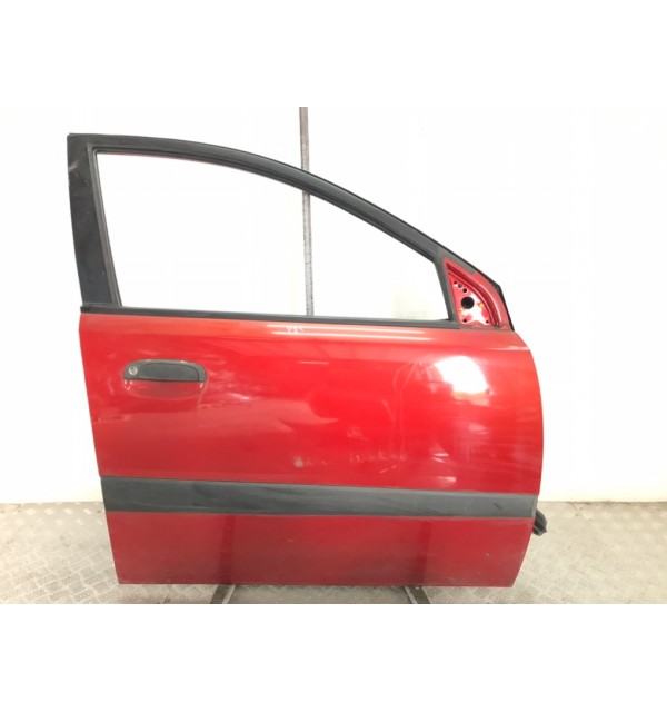 Дверь передняя правая бу для Kia Rio 2 1.5 CRDi,  2006 г.