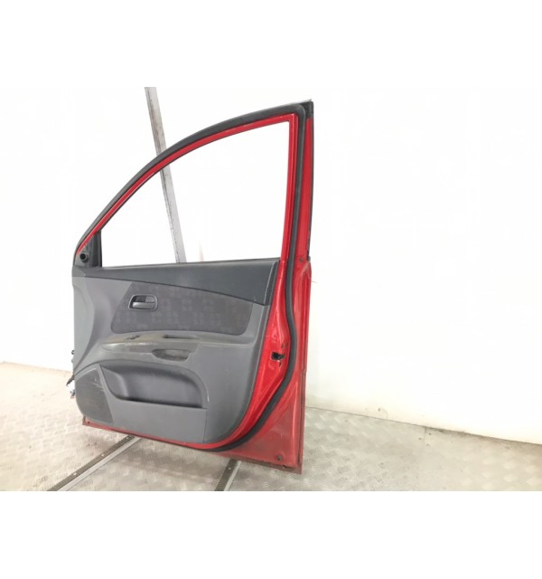Дверь передняя правая бу для Kia Rio 2 1.5 CRDi,  2006 г.