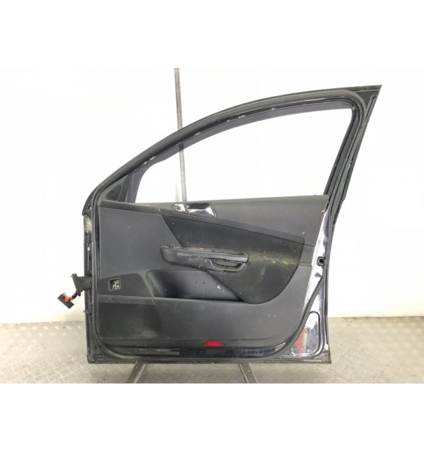Дверь передняя правая бу для Volkswagen Passat B6 1.9 TDi,  2006 г.