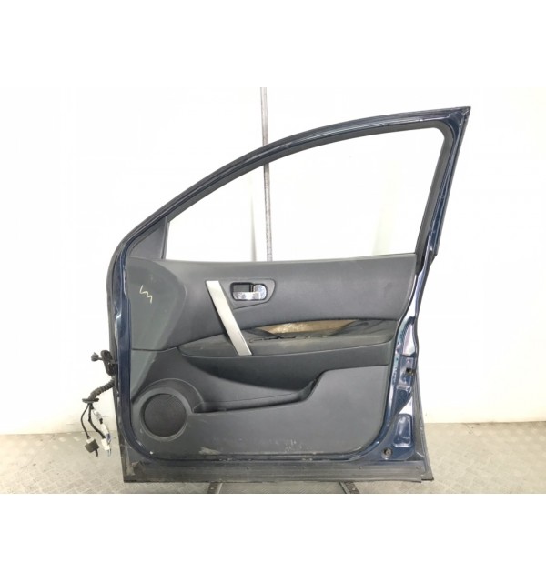 Дверь передняя правая бу для Nissan Qashqai+2 1 1.5 DCi,  2009 г.