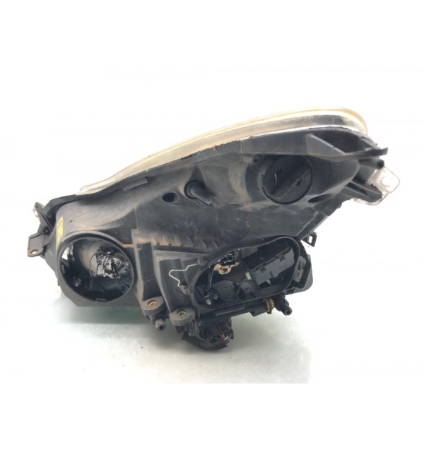 Фара правая бу для Opel Corsa D 1.4 i,  2010 г.