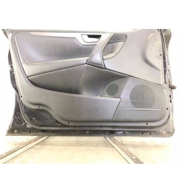 Дверь передняя левая бу для Volvo S60 1 2.4 D5,  2004 г.
