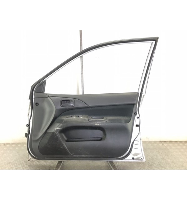 Дверь передняя правая бу для Mitsubishi Lancer 9 1.6 i,  2008 г.