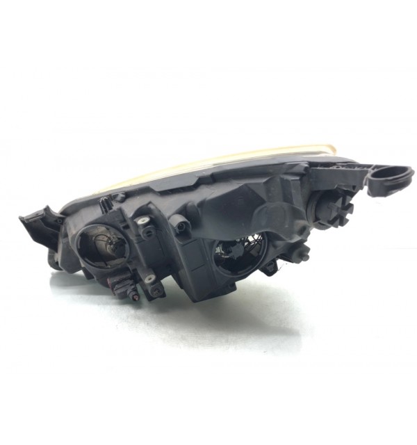 Фара правая бу для Opel Astra J 1.6 Ti,  2010 г.