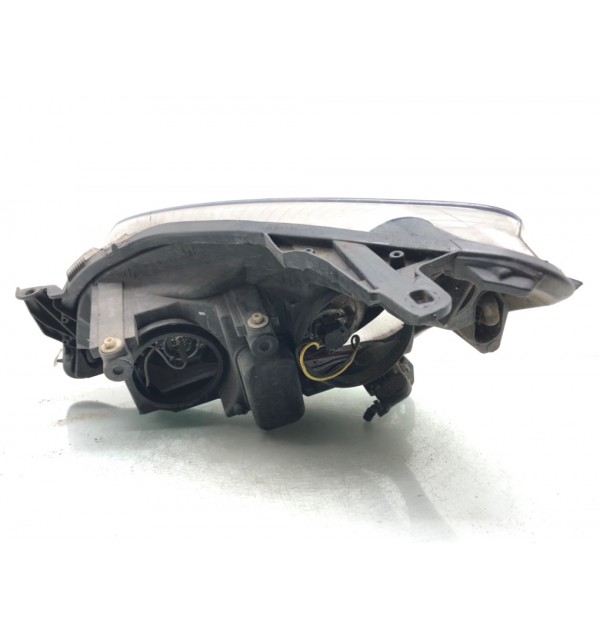 Фара правая бу для Opel Astra H 1.6 i,  2006 г.
