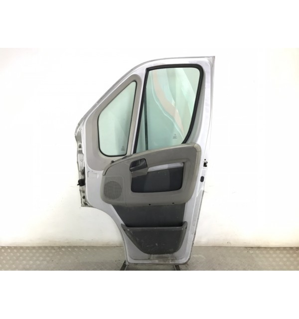 Дверь передняя правая бу для Citroen Jumper 2 2.2 HDi,  2008 г.