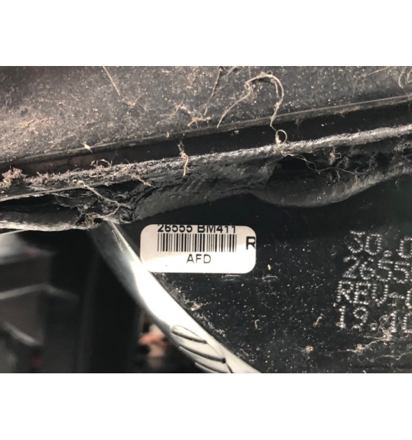 Фонарь задний левый бу для Nissan Almera N16 1.5 i,  2002 г.