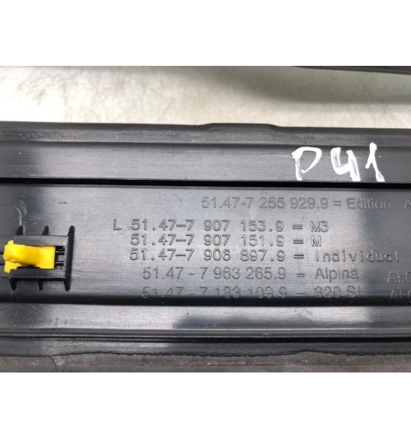 Накладка на порог бу для BMW 3 E90/E91/E92/E93 2.0 TD,  2012 г.