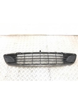 Заглушка (решетка) в бампер передний бу для Citroen C4 Grand Picasso 1 1.6 HDi,  2010 г.