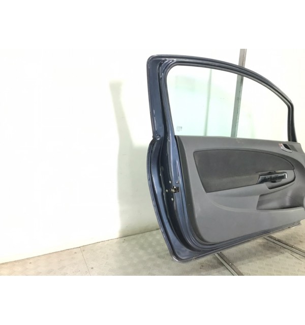 Дверь передняя левая бу для Opel Corsa D 1.3 CDTi,  2008 г.