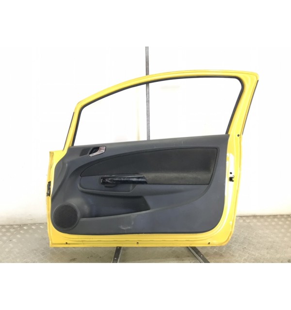 Дверь передняя правая бу для Opel Corsa D 1.2 i,  2011 г.