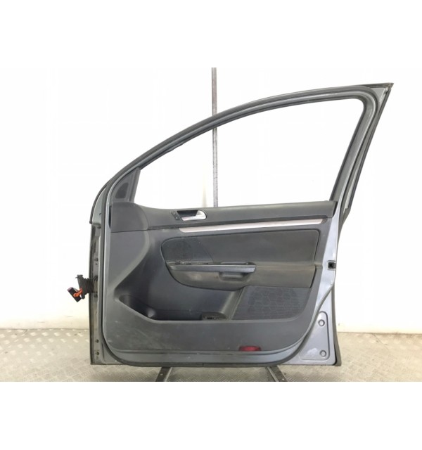 Дверь передняя правая бу для Volkswagen Golf 5 1.9 TDi,  2007 г.