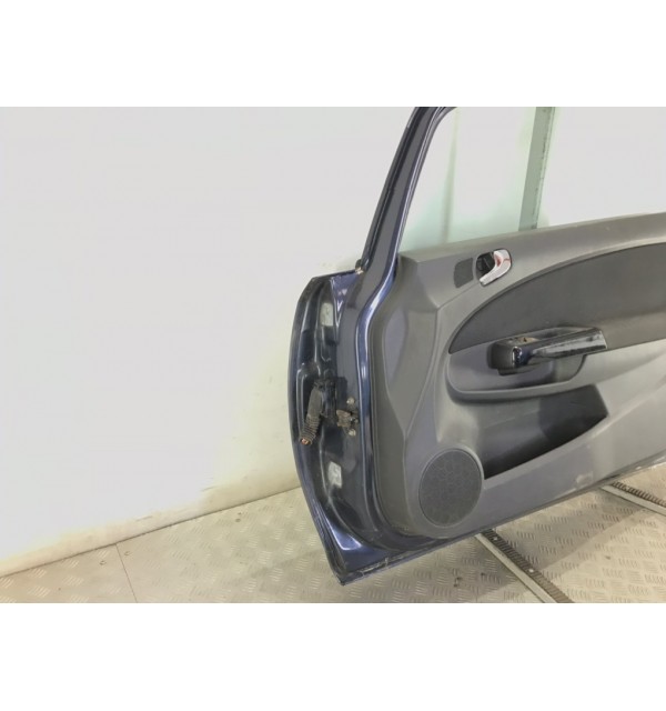 Дверь передняя правая бу для Opel Corsa D 1.3 CDTi,  2008 г.