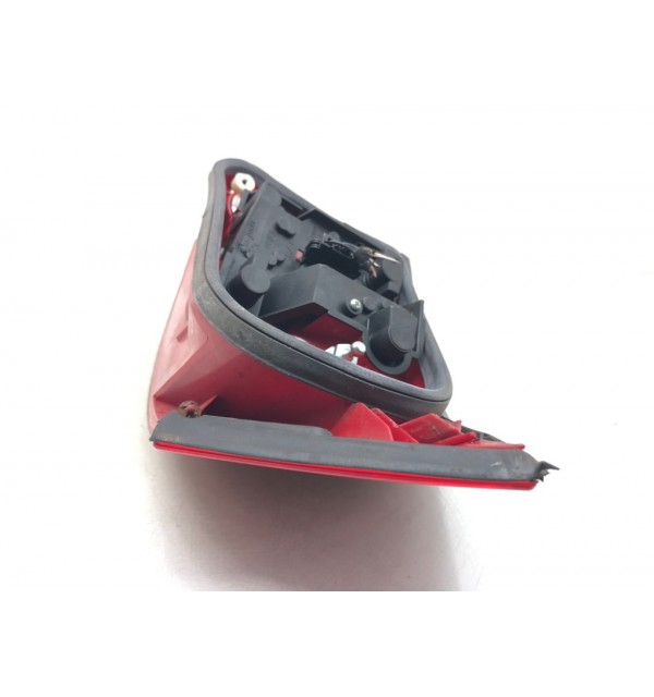 Фонарь задний левый бу для Audi TT  3.2 i,  2004 г.