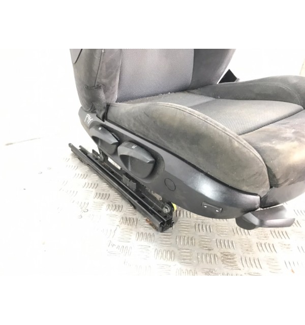 Салон (комплект сидений) бу для BMW 3 E90/E91/E92/E93 2.0 TD,  2012 г.