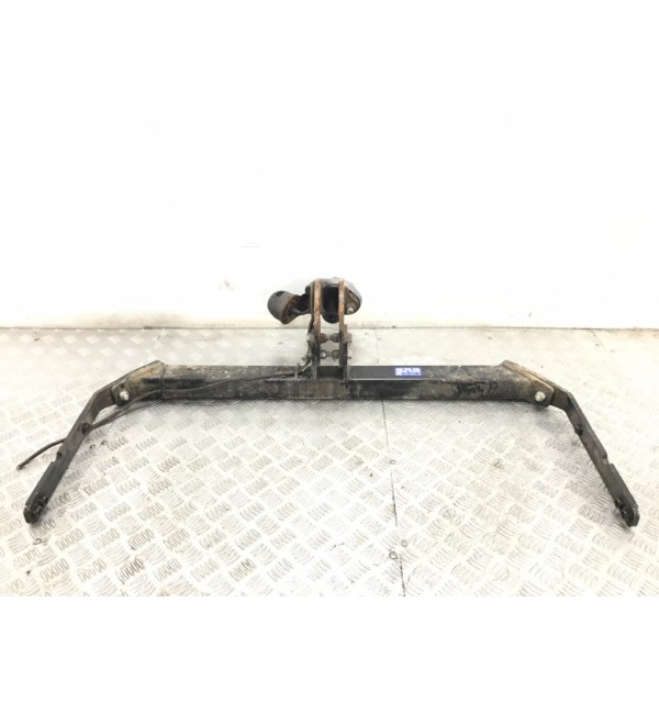 Прицепное устройство (фаркоп) бу для Seat Altea  1.9 TDi,  2005 г.