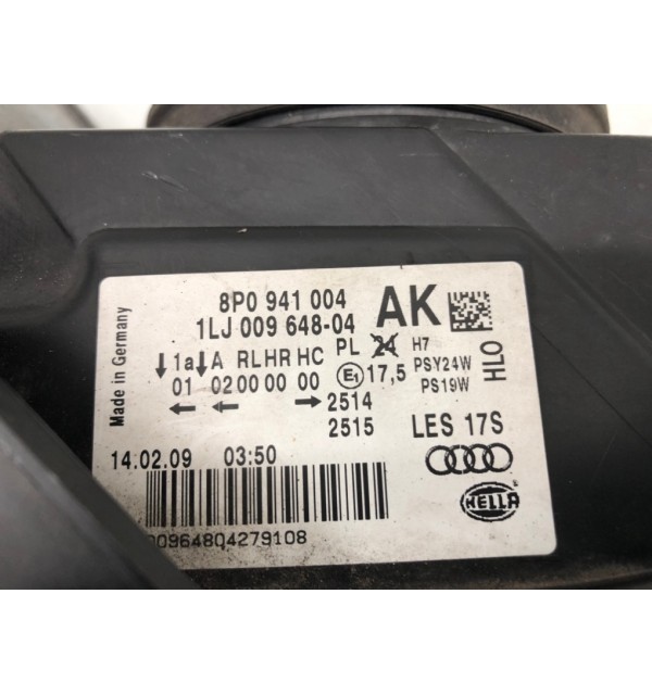 Фара правая бу для Audi A3 8P 1.9 TDi,  2009 г.