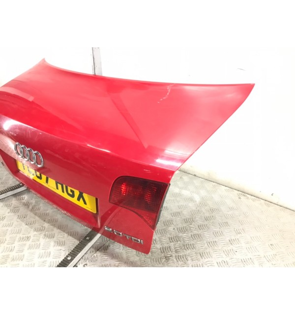 Крышка багажника бу для Audi A4 B7 2.0 TDi,  2007 г.
