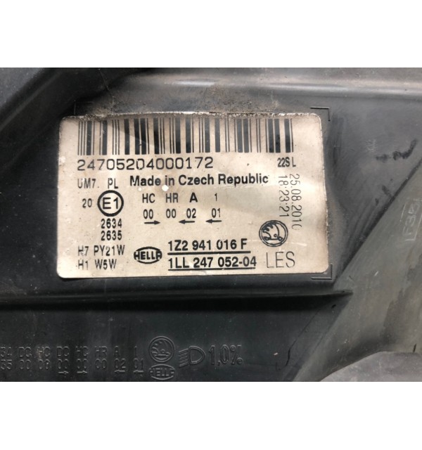 Фара правая бу для Skoda Octavia A5 2.0 TDi,  2010 г.