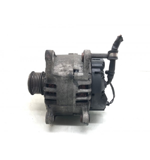 Генератор бу для Seat Leon  2.0 TDi,  2010 г.