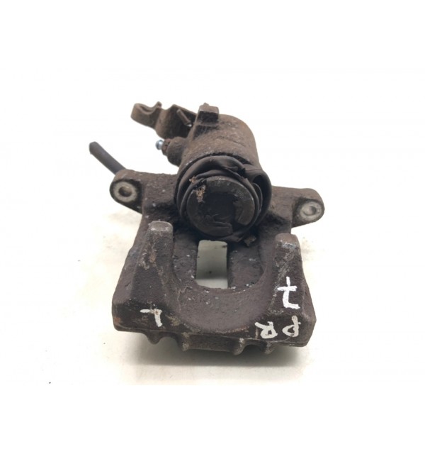 Суппорт задний левый бу для Audi A3 8P 1.9 TDi,  2009 г.