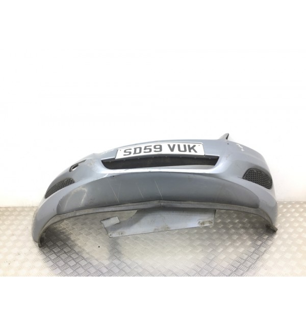 Бампер передний бу для Opel Zafira B 1.6 i,  2009 г.