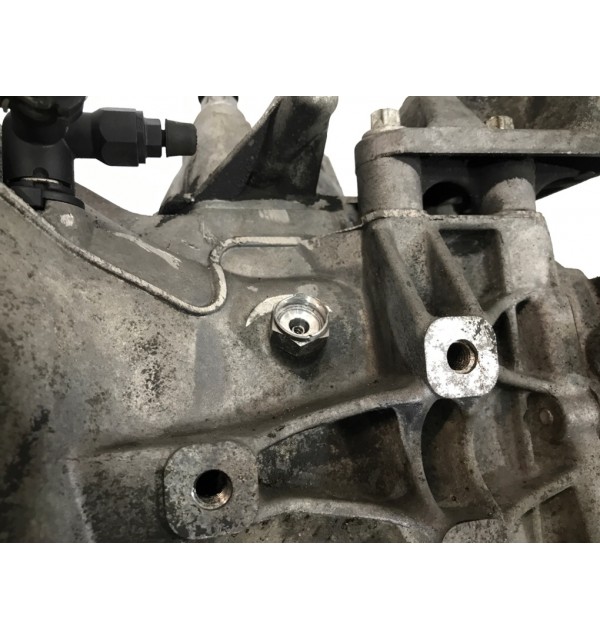 КПП механическая (МКПП) бу для Opel Zafira A 1.6 i,  2004 г.