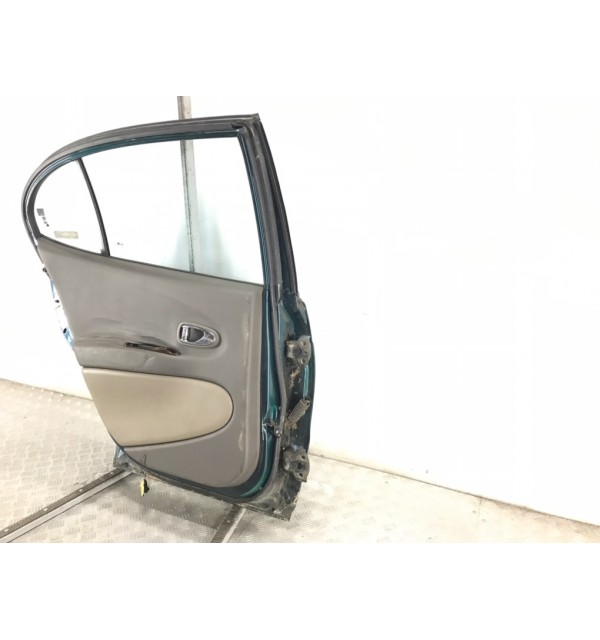 Дверь задняя левая бу для Daewoo Leganza  2.0 i,  1998 г.