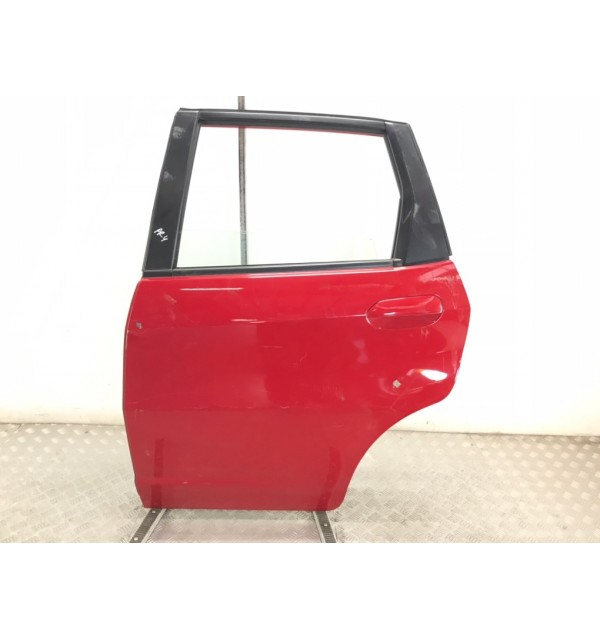 Дверь задняя левая бу для Honda Jazz 2 1.3 i,  2011 г.