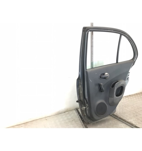 Дверь задняя правая бу для Nissan Micra K12 1.5 DCi,  2004 г.