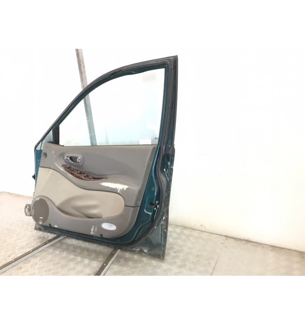 Дверь передняя правая бу для Daewoo Leganza  2.0 i,  1998 г.