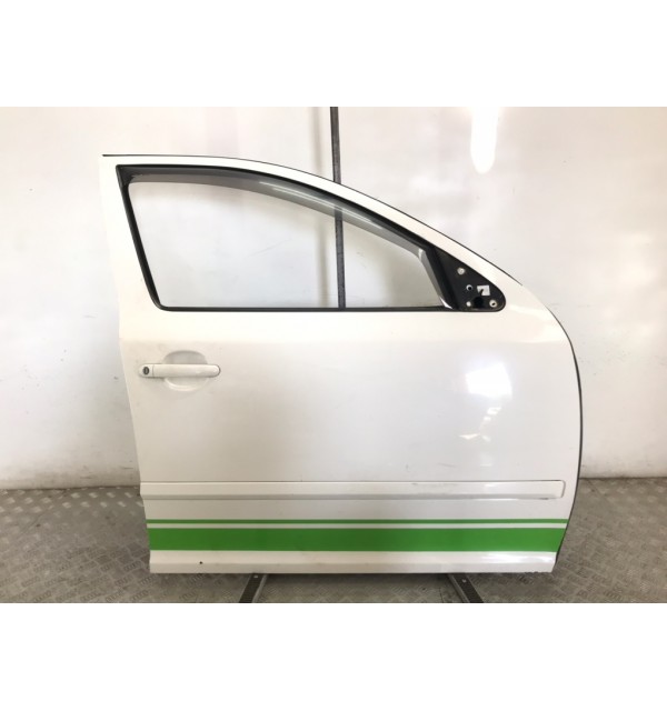Дверь передняя правая бу для Skoda Octavia A5 2.0 TDi,  2010 г.