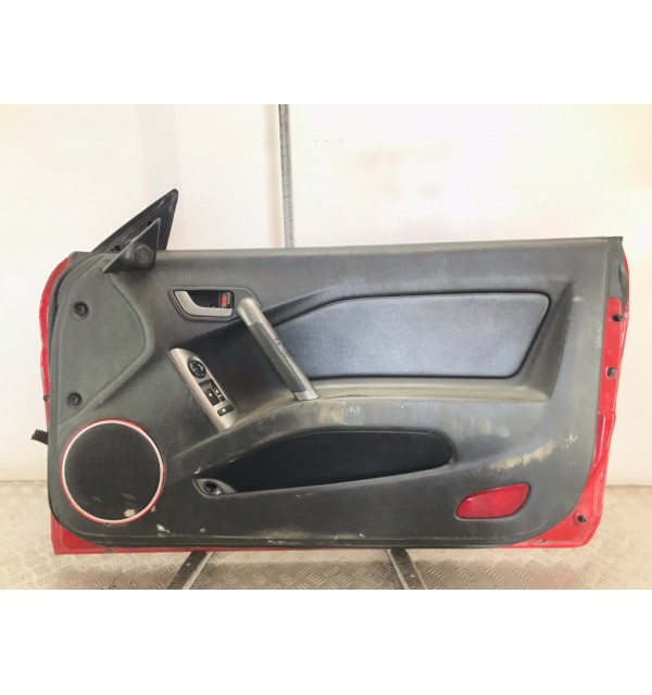 Дверь передняя правая бу для Hyundai Coupe 2 2.0 i,  2007 г.