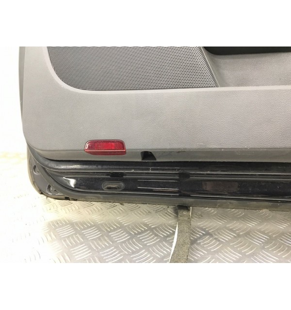 Дверь передняя левая бу для Volkswagen Golf 5 2.0 TDi,  2007 г.