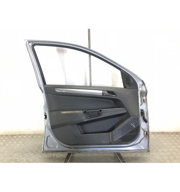 Дверь передняя левая бу для Opel Astra H 1.8 i,  2007 г.