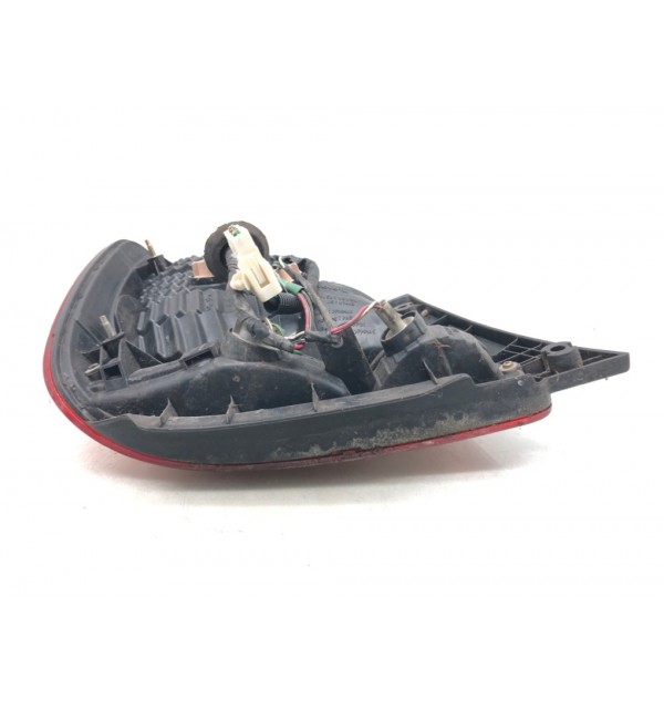 Фонарь задний правый бу для Lexus GS 300 3.0 i,  2001 г.