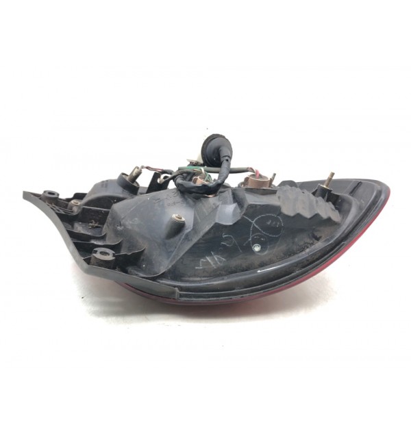 Фонарь задний правый бу для Lexus GS 300 3.0 i,  2001 г.