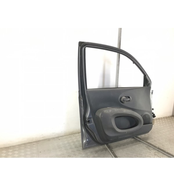 Дверь передняя левая бу для Nissan Micra K12 1.5 DCi,  2004 г.