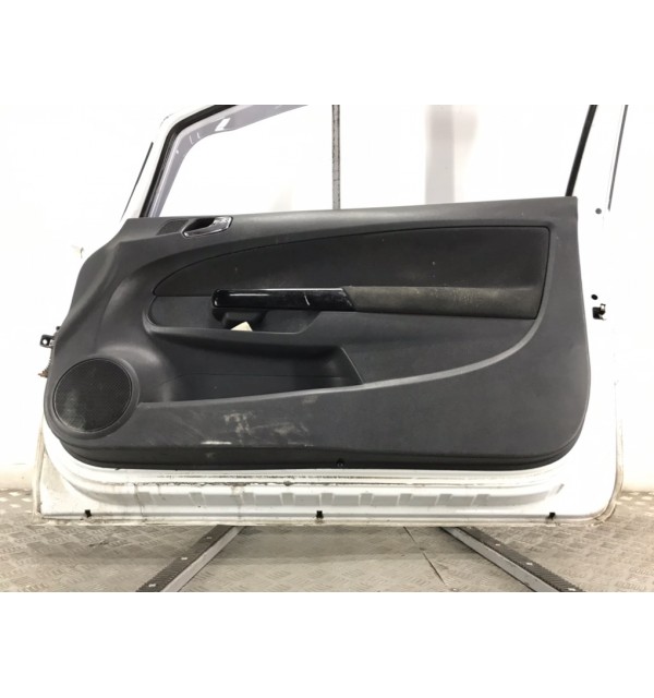 Дверь передняя правая бу для Opel Corsa D 1.2 i,  2011 г.