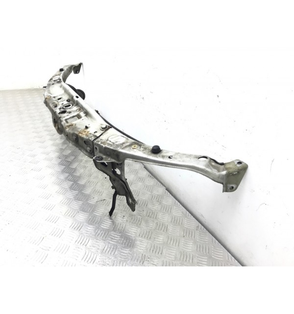 Панель передняя (телевизор) бу для Opel Astra H 1.6 i,  2008 г.