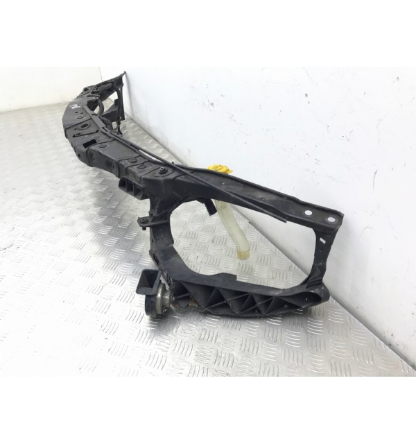 Панель передняя (телевизор) бу для Opel Corsa D 1.0 i,  2009 г.