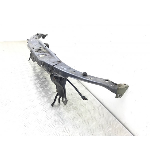 Панель передняя (телевизор) бу для Opel Astra H 1.8 i,  2005 г.