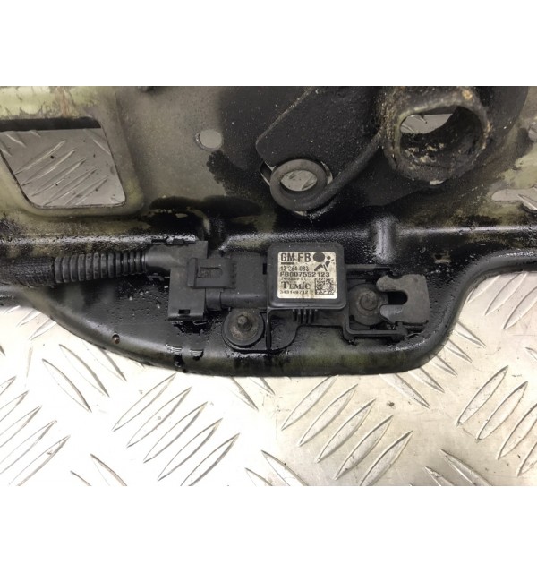 Панель передняя (телевизор) бу для Opel Astra H 1.6 i,  2007 г.