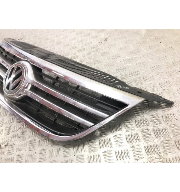 Решетка радиатора бу для Volkswagen Tiguan 1 2.0 TDi,  2008 г.