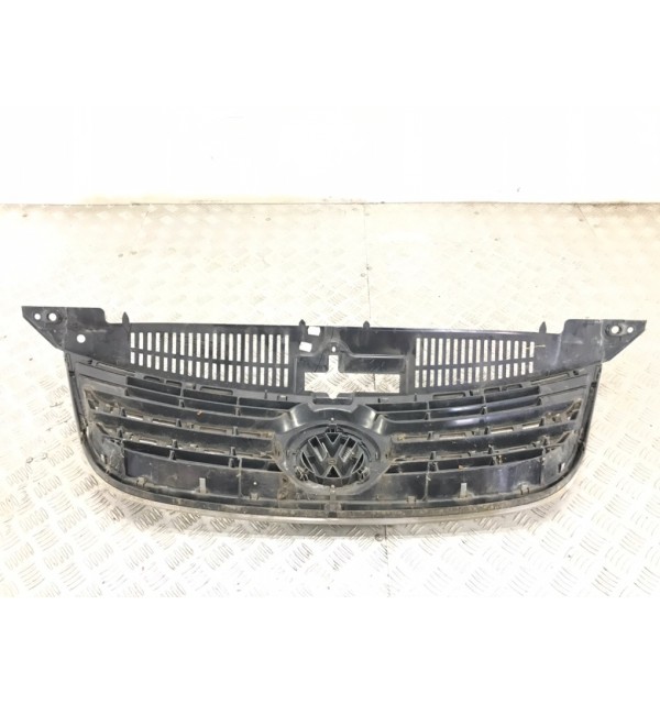 Решетка радиатора бу для Volkswagen Tiguan 1 2.0 TDi,  2008 г.
