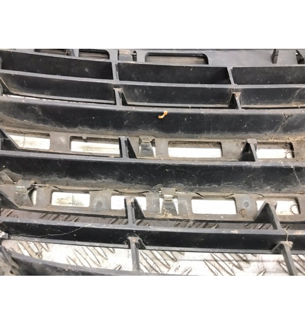 Решетка радиатора бу для Volkswagen Tiguan 1 2.0 TDi,  2008 г.